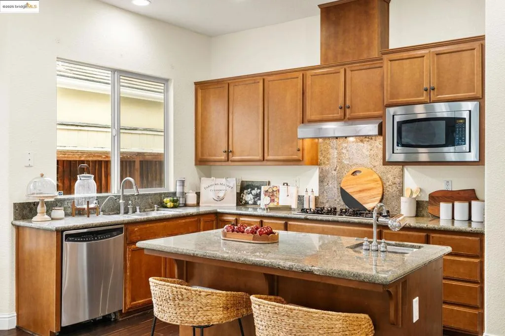 1839 Elizabeth Way, Brentwood, California 94513 home-pic-17