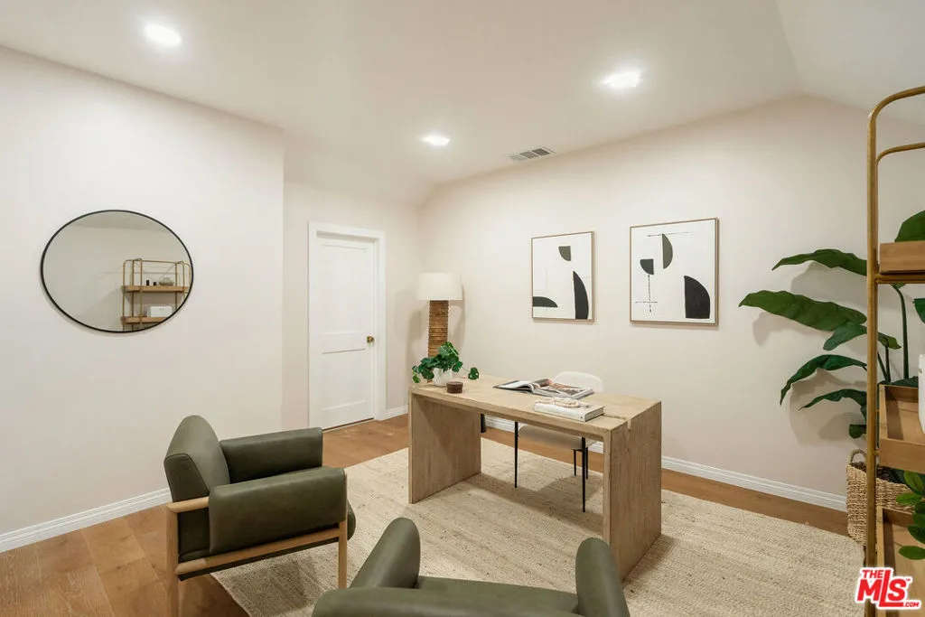 5103 Parkglen Avenue, Los Angeles, California 90043 home-pic-33