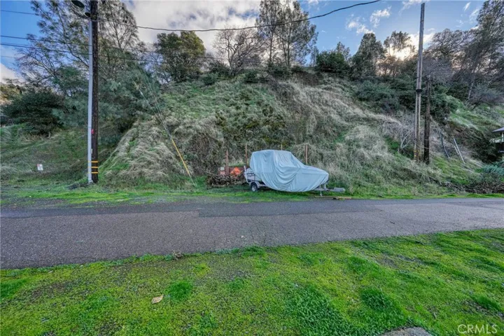 2925 Silverado, Clearlake, California 95422