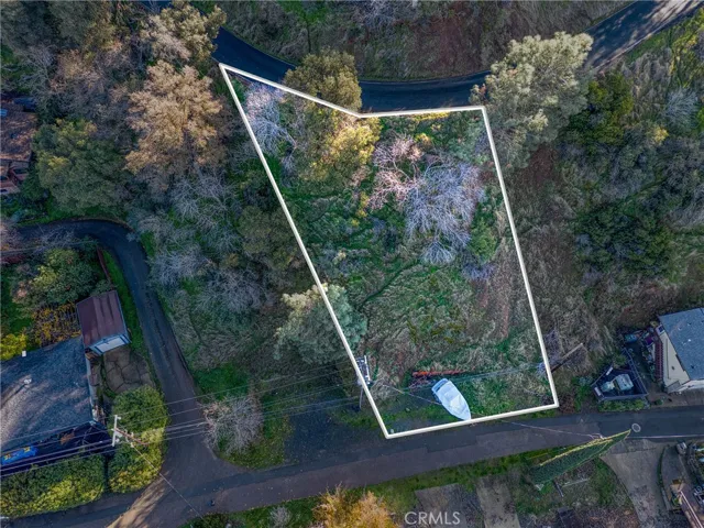 2925 Silverado, Clearlake, California 95422