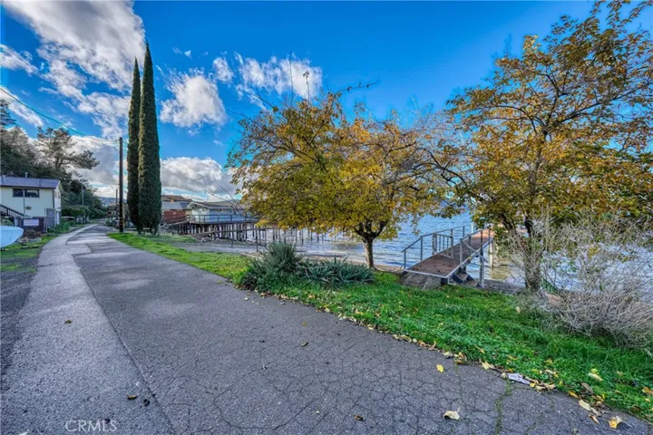 2925 Silverado, Clearlake, California 95422