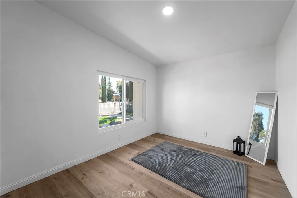 1049 Beaumont, Beaumont, California 92223 home-pic-7