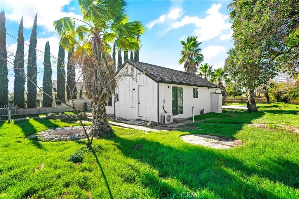 1049 Beaumont, Beaumont, California 92223 home-pic-27