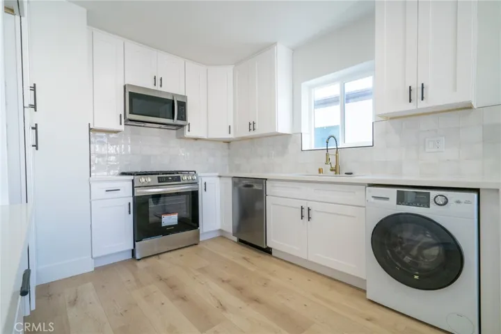 705 E Santa Fe Avenue, Fullerton, California 92831