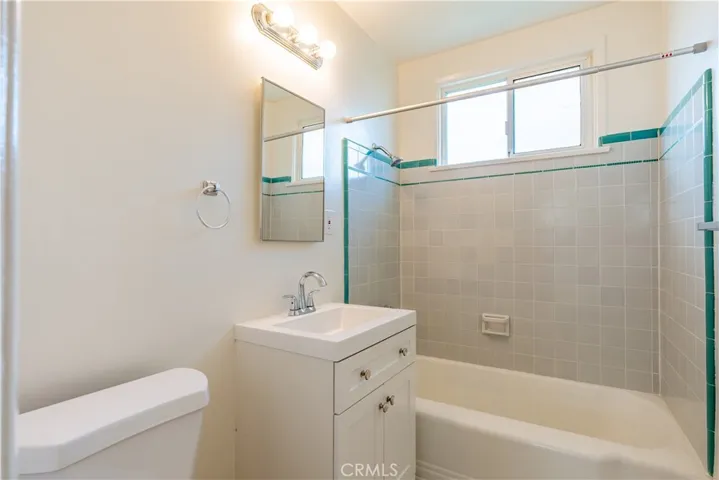 Unit B: 1 Bed/1Bath Delivered Vacant.
