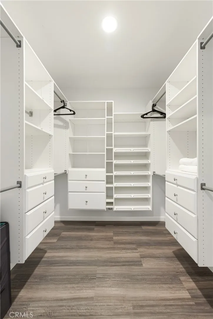 14709 Bodger Avenue, Hawthorne, California 90250 home-pic-27