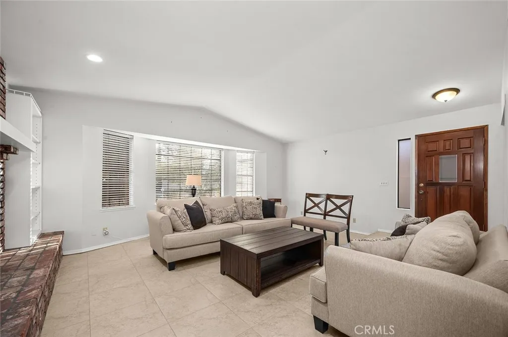 64616 Spyglass Avenue, Desert Hot Springs, California 92240 home-pic-7