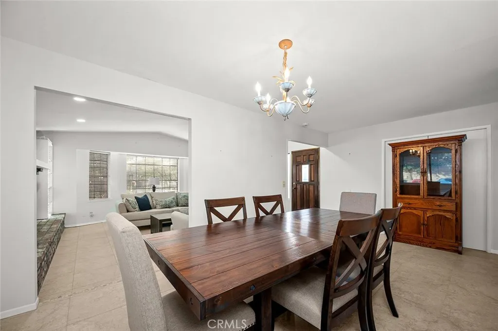 64616 Spyglass Avenue, Desert Hot Springs, California 92240 home-pic-9
