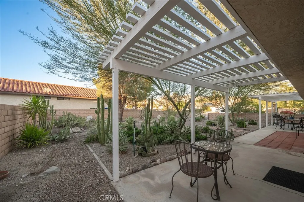 64616 Spyglass Avenue, Desert Hot Springs, California 92240 home-pic-34