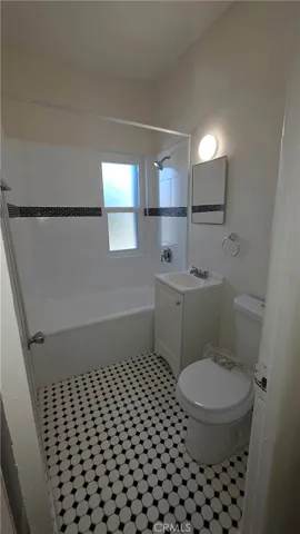 Full bathroom
