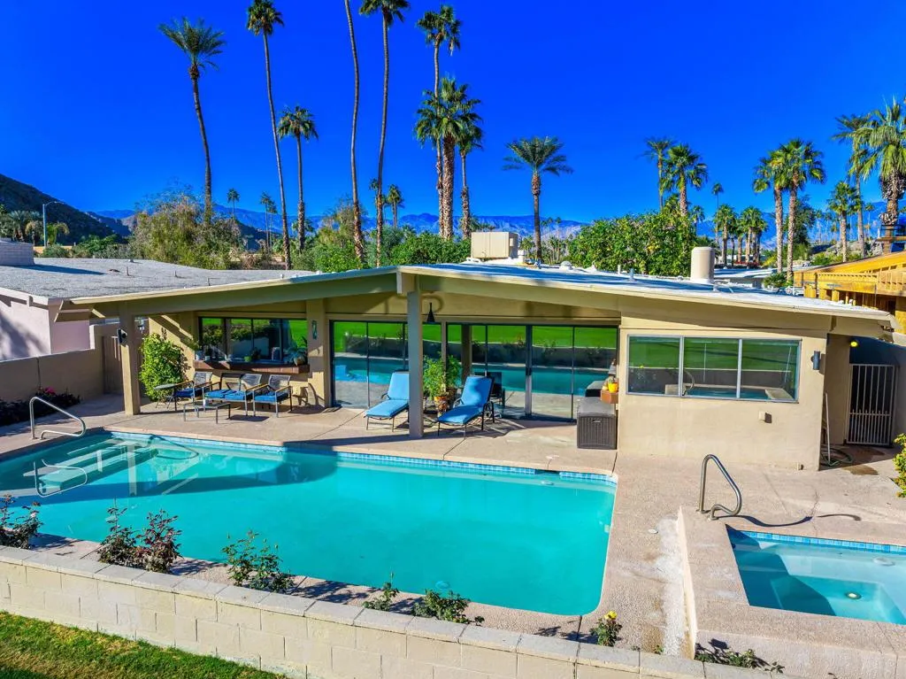 45758 Indian Wells Lane, Indian Wells, California 92210 home-pic-38