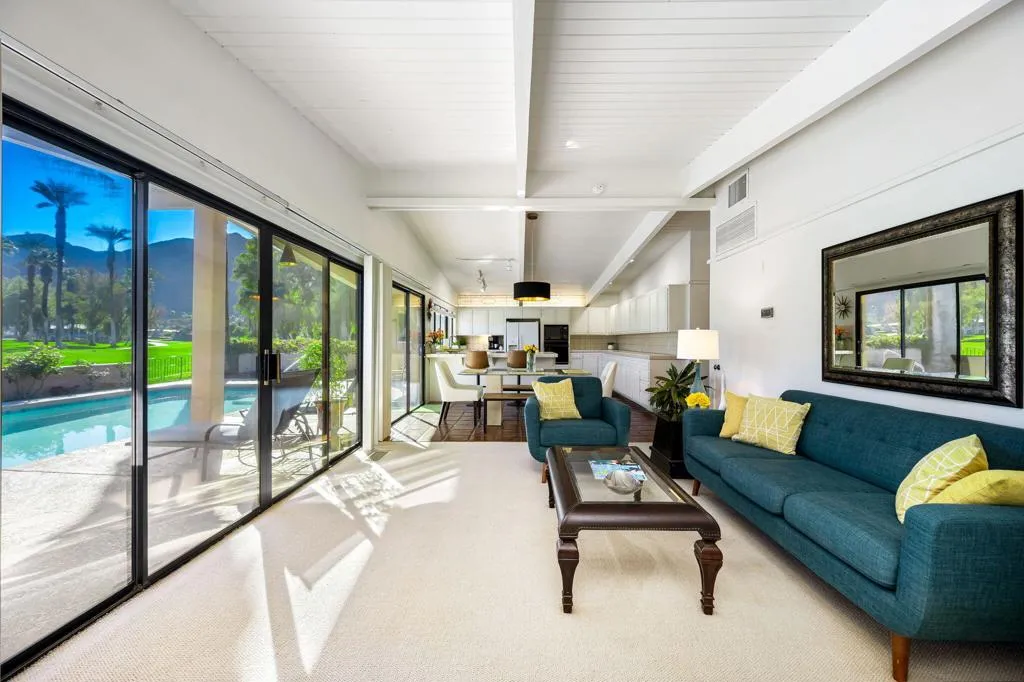 45758 Indian Wells Lane, Indian Wells, California 92210 home-pic-15