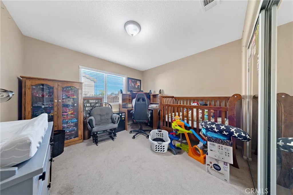 27864 Maywood Bend, Menifee, California 92585 home-pic-17