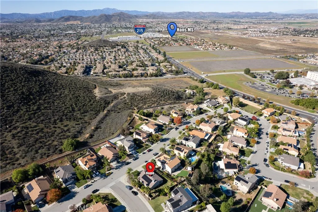 27864 Maywood Bend, Menifee, California 92585 home-pic-35
