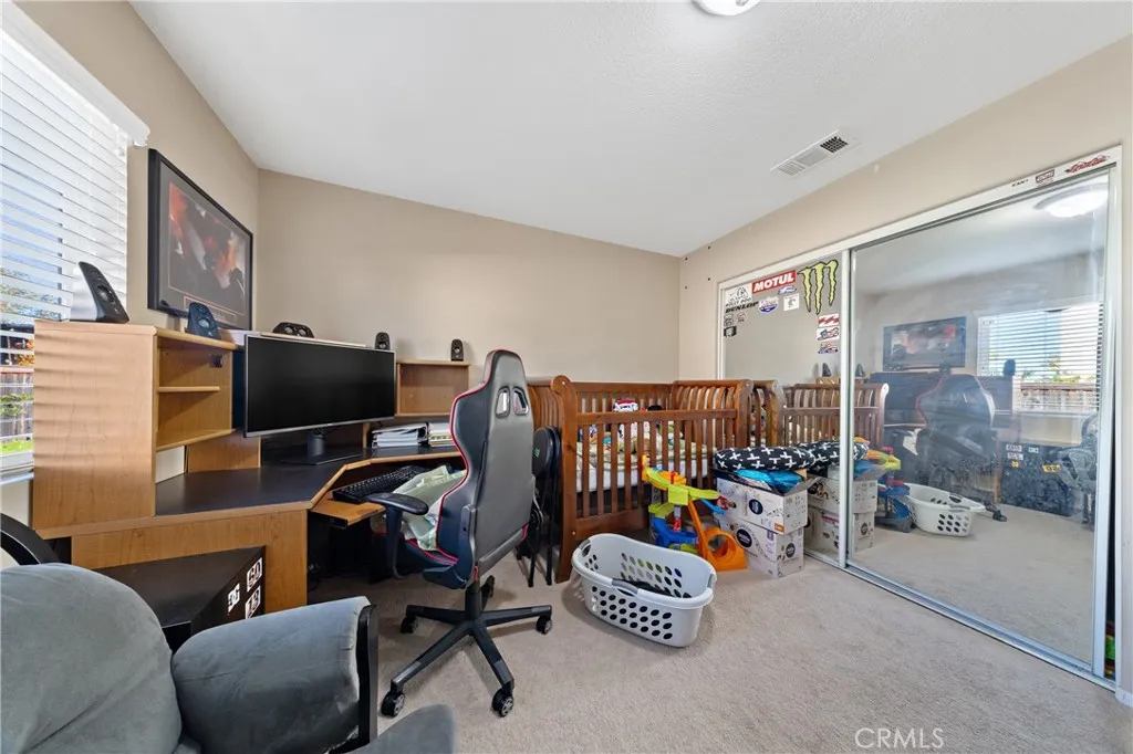 27864 Maywood Bend, Menifee, California 92585 home-pic-18