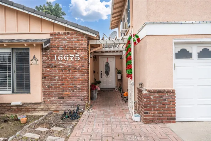 16675 Spruce Circle, Fountain Valley, California 92708