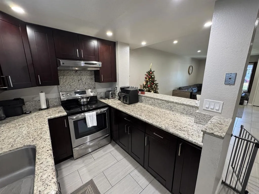 960 Amistad Place C, El Cajon, California 92019 home-pic-10