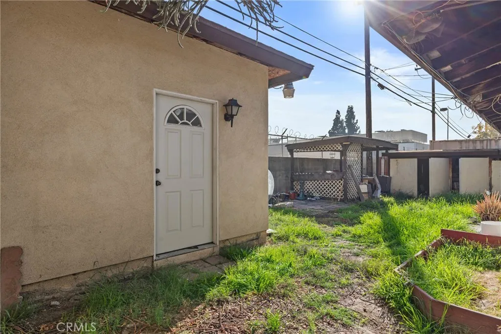 1422 N California, La Puente, California 91744 home-pic-19
