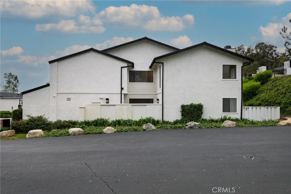 30355 Via Venida, Laguna Niguel, California 92677 home-pic-3