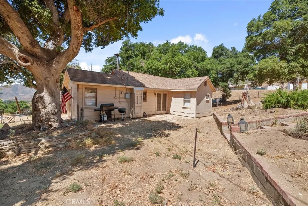 39813 Calle Carona, Green Valley, California 91390 home-pic-10