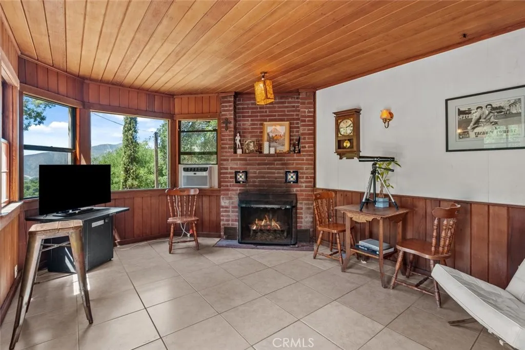 39813 Calle Carona, Green Valley, California 91390 home-pic-21