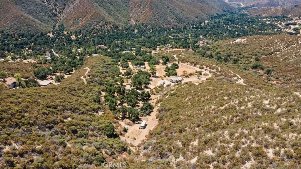 39813 Calle Carona, Green Valley, California 91390 home-pic-5