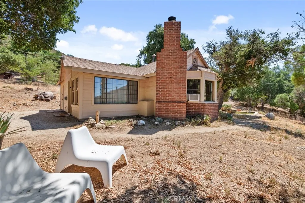 39813 Calle Carona, Green Valley, California 91390 home-pic-8