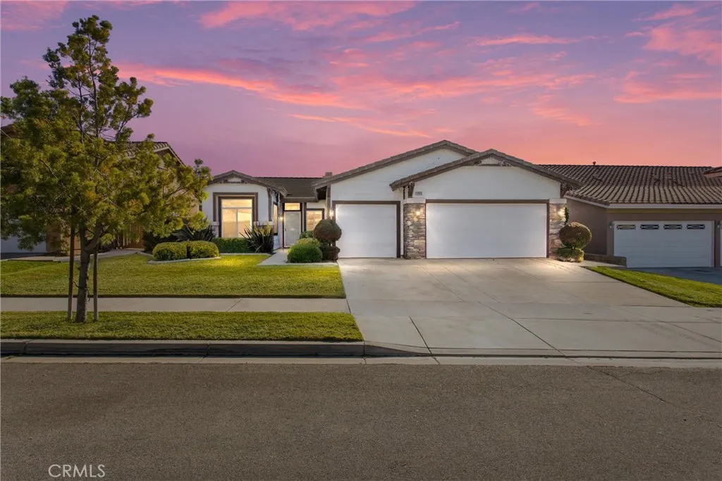 11615 Deerfield, Yucaipa, California 92399 home-pic-0