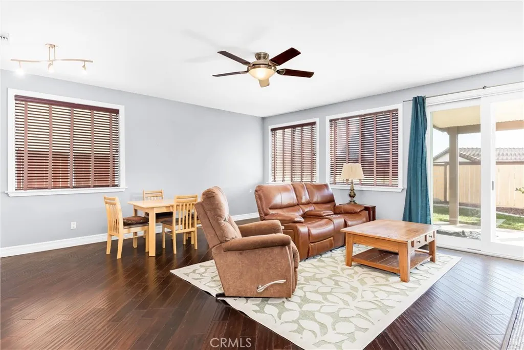 11615 Deerfield, Yucaipa, California 92399 home-pic-4