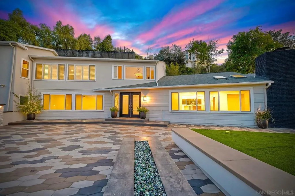 9945 Alto Dr, La Mesa, California 91941 home-pic-47