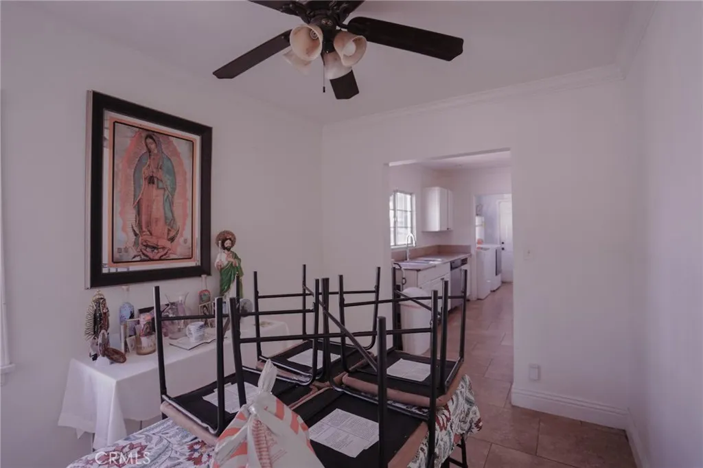 630 E 119th, Los Angeles, California 90059 home-pic-3