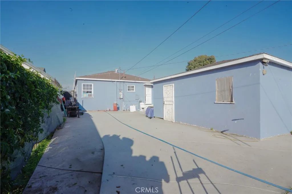 630 E 119th, Los Angeles, California 90059 home-pic-9