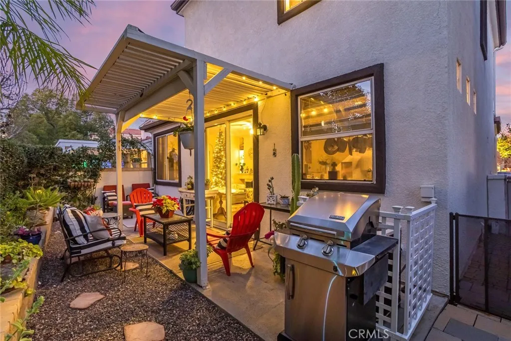 27839 Skycrest Circle, Valencia, California 91354 home-pic-50