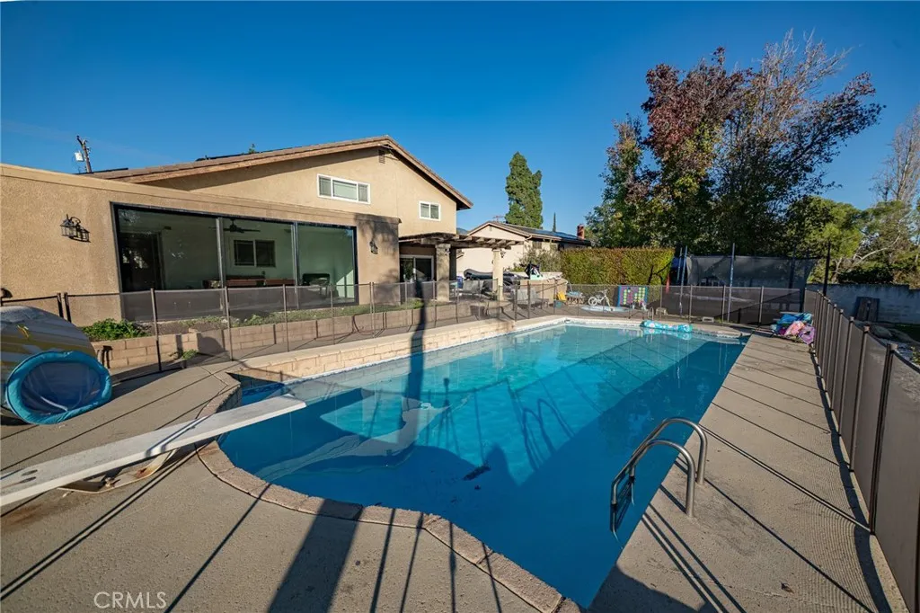 252 W 19th, Upland, California 91784 home-pic-11