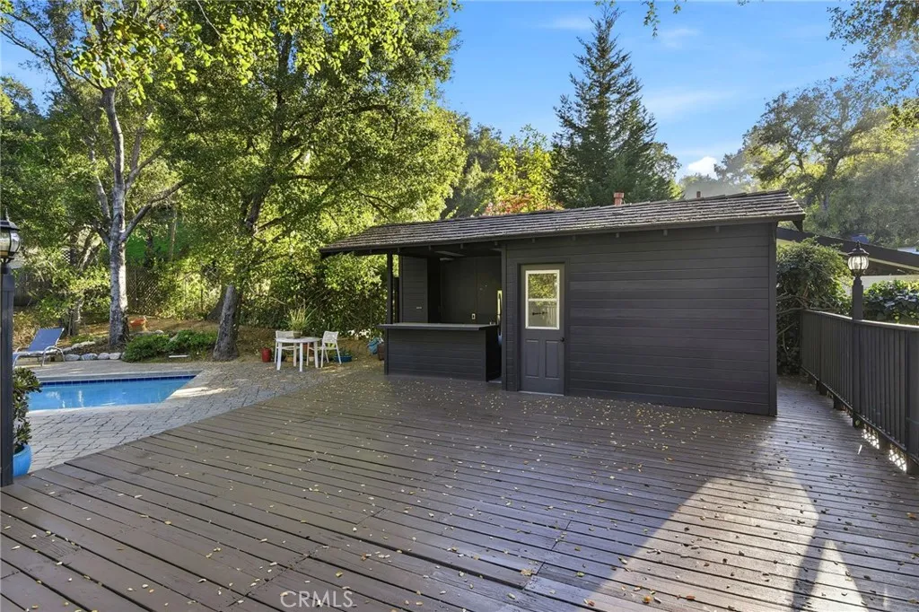 15936 Valley Wood Road, Sherman Oaks, California 91403 home-pic-25