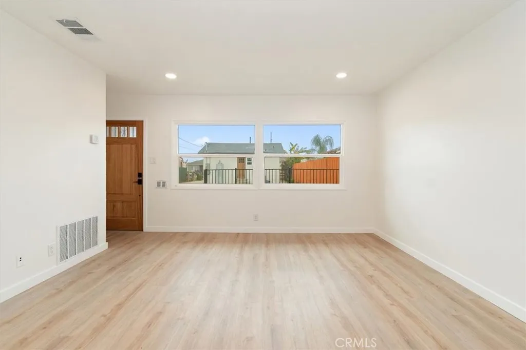 3825 W 116th, Hawthorne, California 90250 home-pic-31