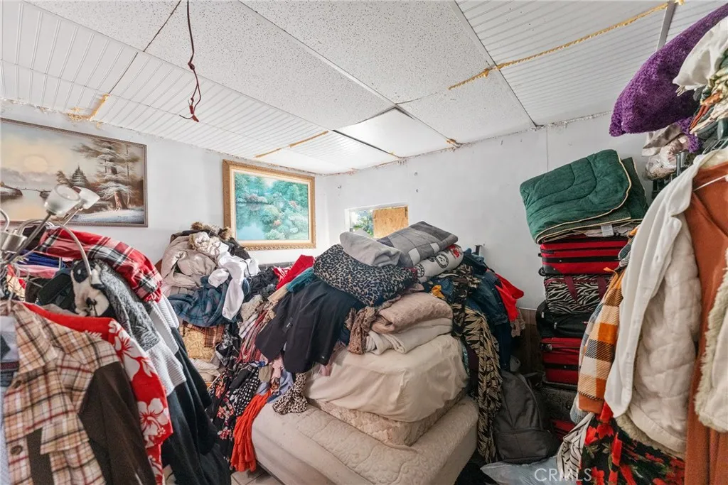 5300 Noble Street, Riverside, California 92503 home-pic-17