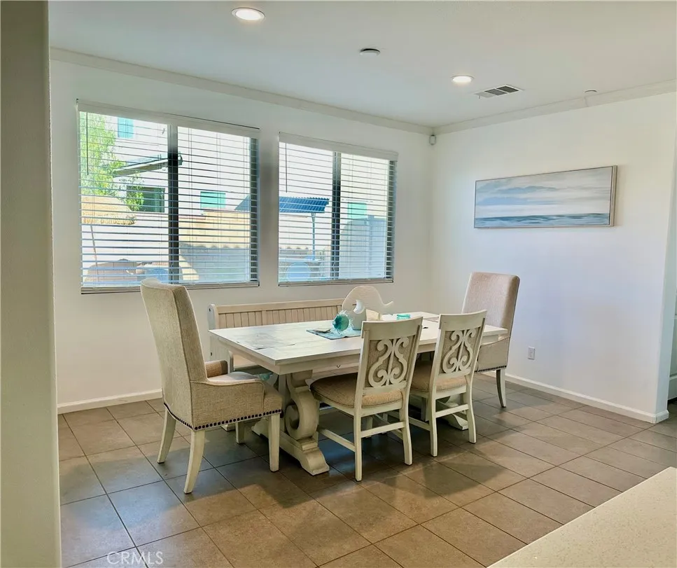 24438 Parker, Lake Elsinore, California 92532 home-pic-7