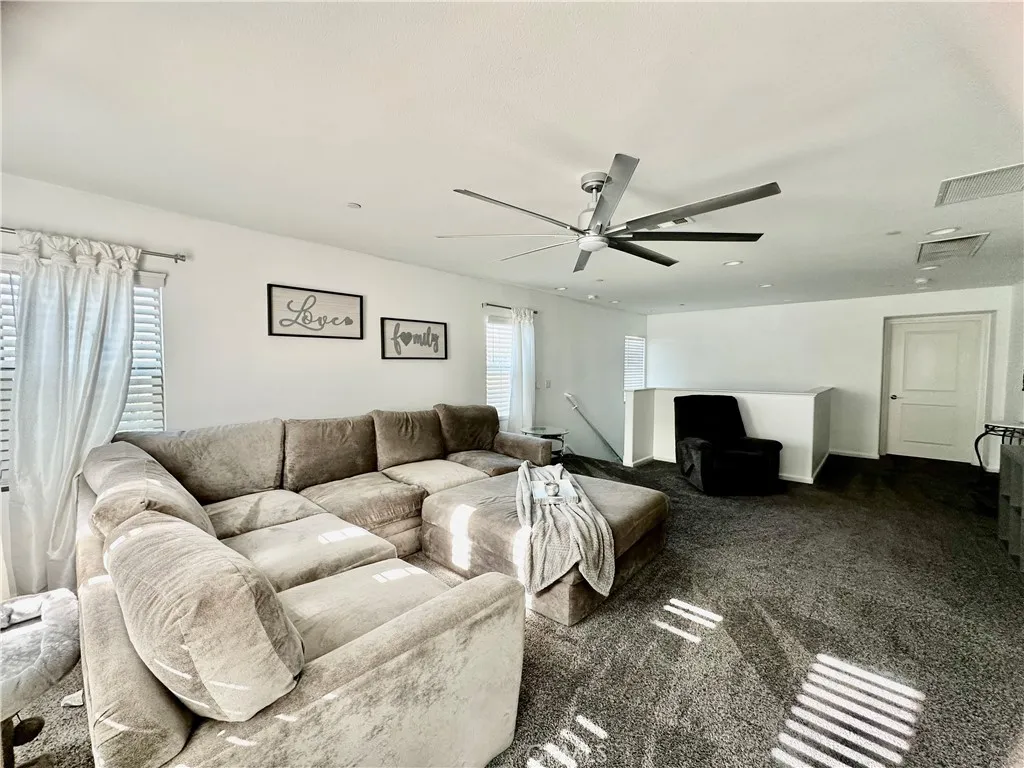 24438 Parker, Lake Elsinore, California 92532 home-pic-13