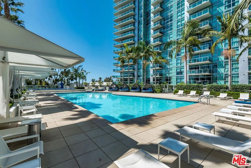 13700 Marina Pointe Drive 1620, Marina Del Rey, California 90292 home-pic-68