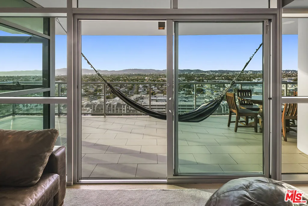 13700 Marina Pointe Drive 1620, Marina Del Rey, California 90292 home-pic-15