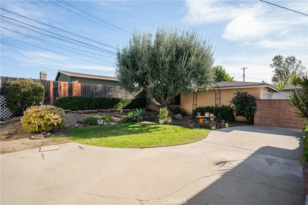 742 N Aguirre, San Dimas, California 91773 home-pic-23