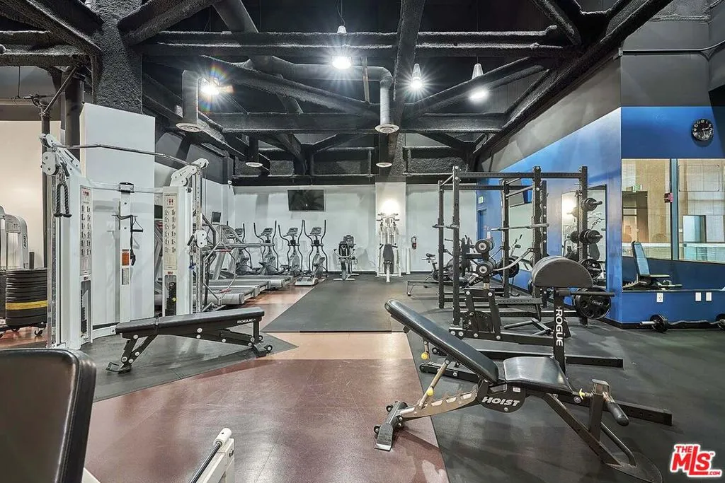 1100 Wilshire Boulevard 3001, Los Angeles, California 90017 home-pic-20