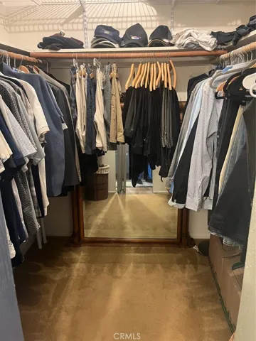 Primary - walk-in closet