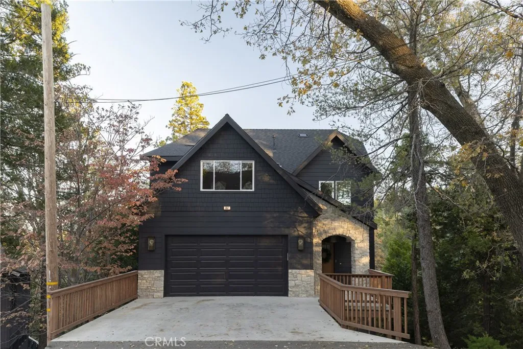 357 Mittry, Lake Arrowhead, California 92352 home-pic-2
