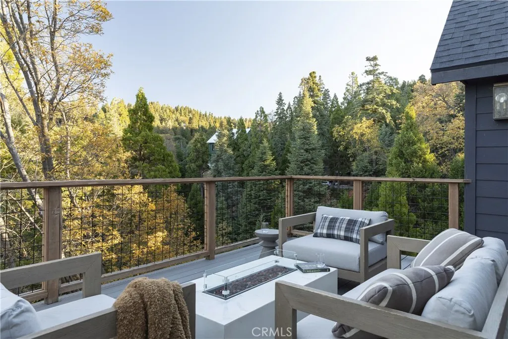 357 Mittry, Lake Arrowhead, California 92352 home-pic-19