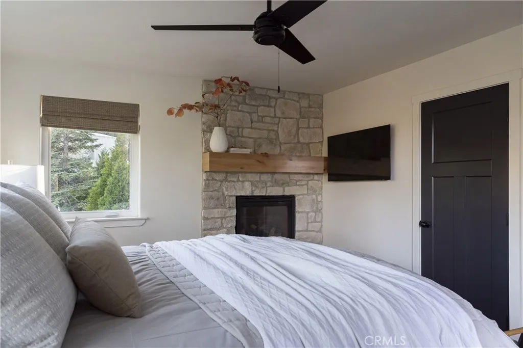 357 Mittry, Lake Arrowhead, California 92352 home-pic-17