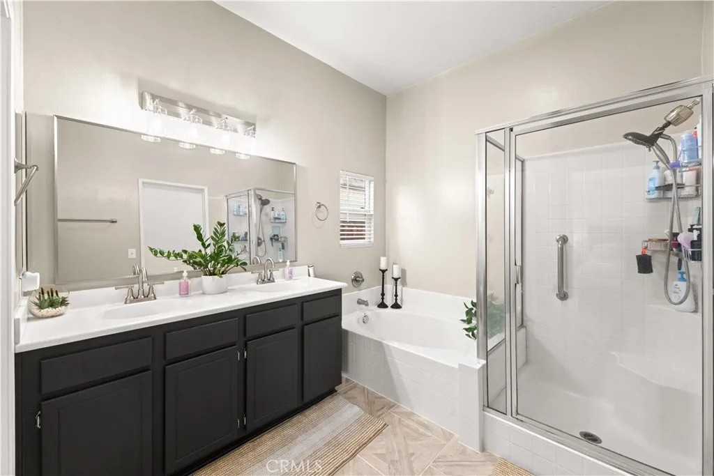 32816 Autumn Wood Cir, Lake Elsinore, California 92530 home-pic-26