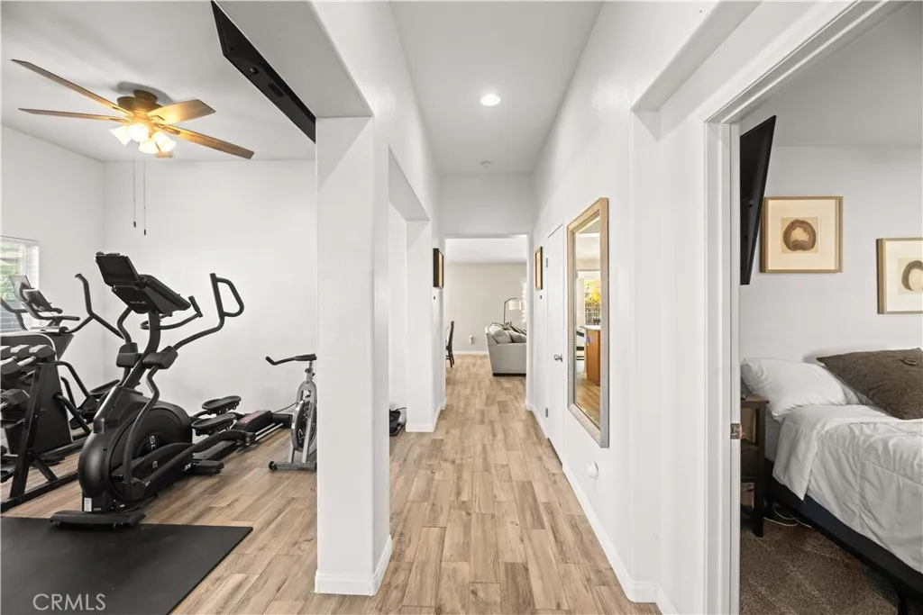 32816 Autumn Wood Cir, Lake Elsinore, California 92530 home-pic-8