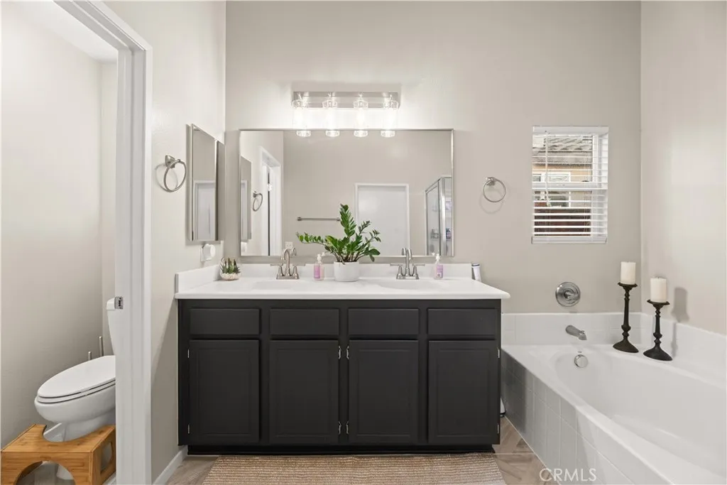 32816 Autumn Wood Cir, Lake Elsinore, California 92530 home-pic-28